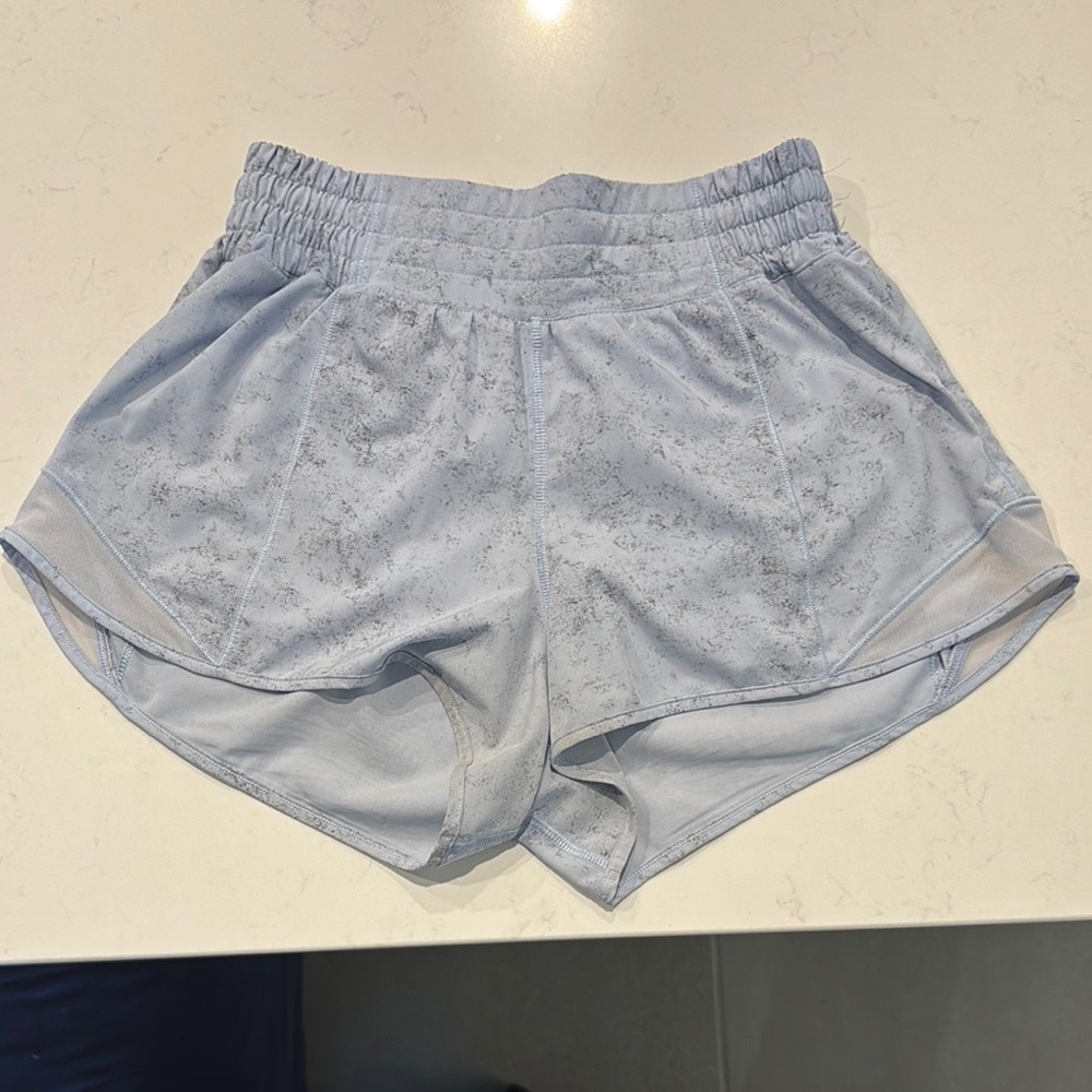 Women's Hotty Hot High Rise Lined Short 2.5”